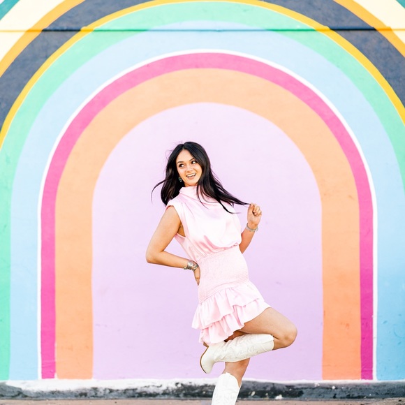 Meet your Posher, Morgan - Picture 2 of 7